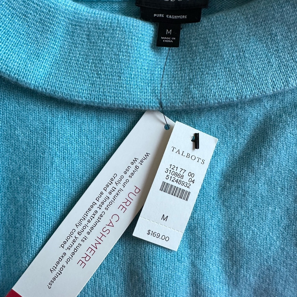 Beautiful Talbots cashmere sweater, long sleeve - Picture 3 of 3